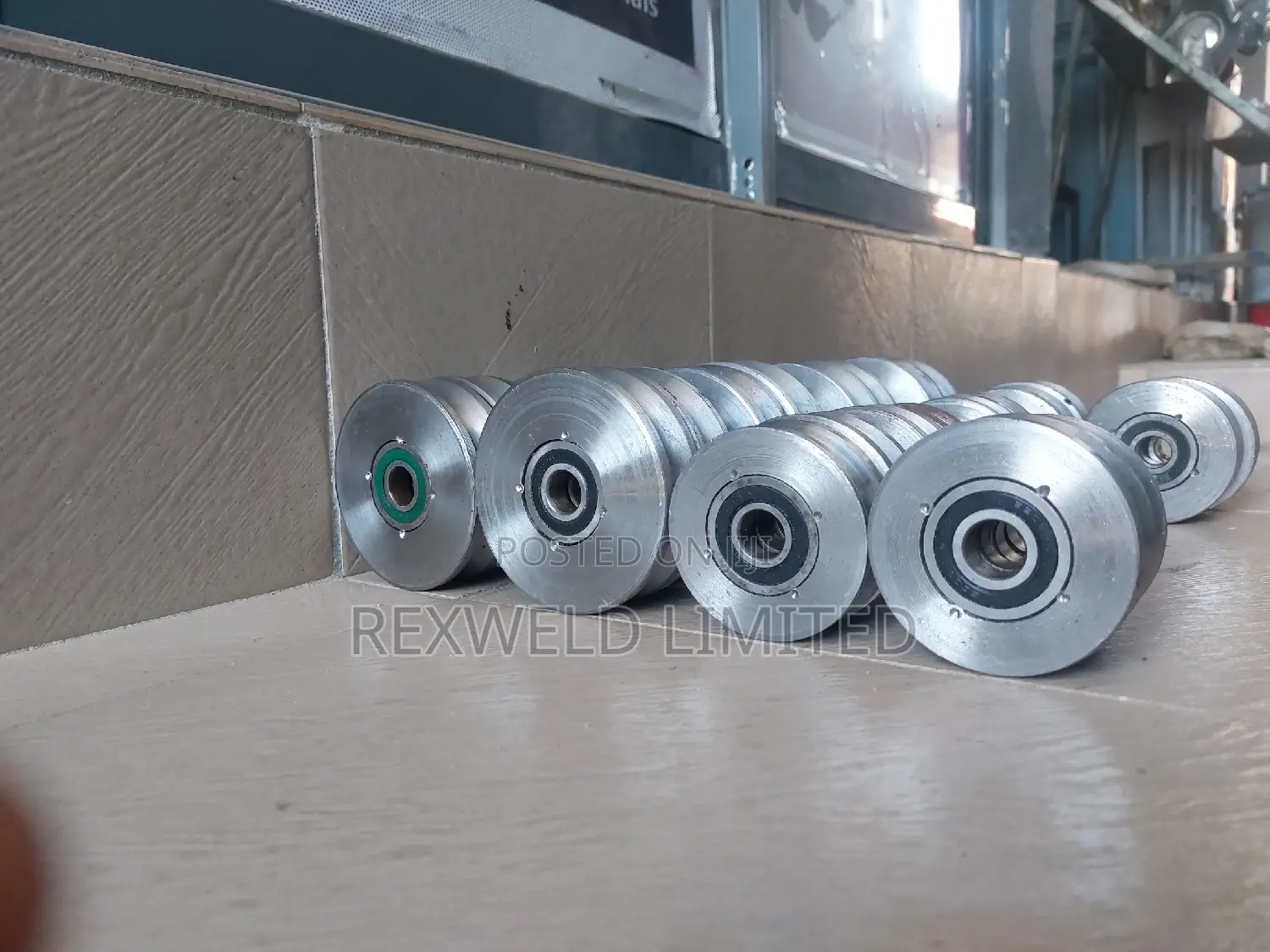 Silver Sliding Gate Roller