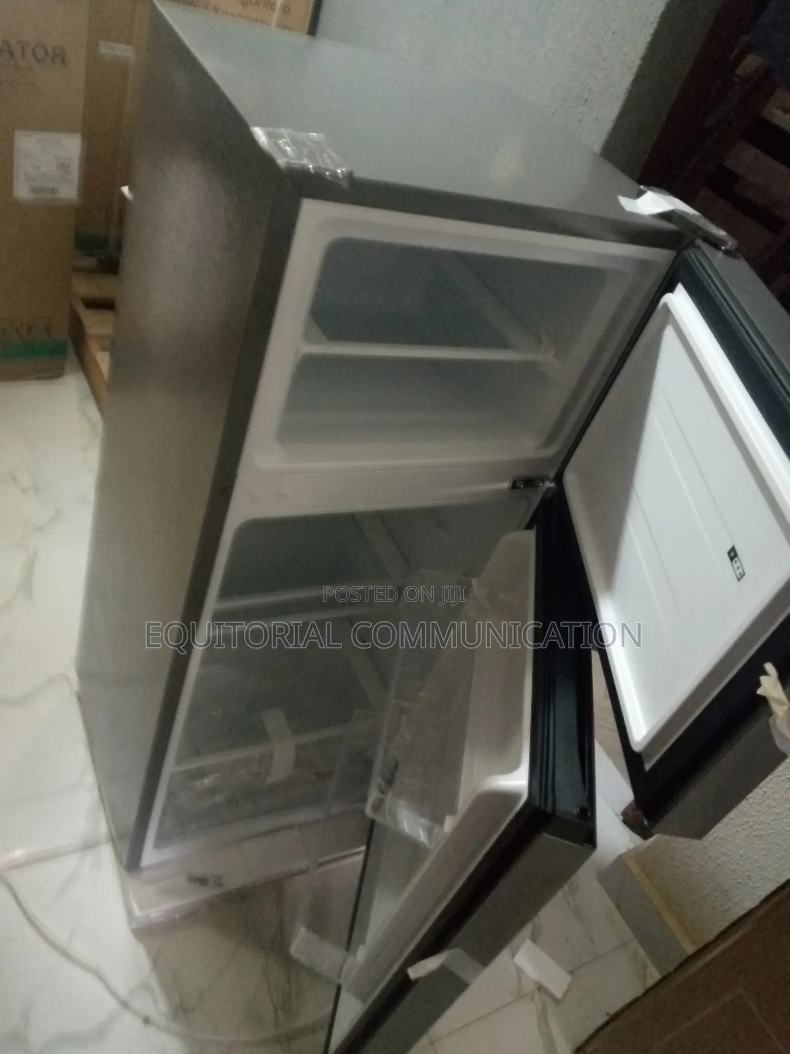 Hisense 124l Double Door Refrigerator Sliver