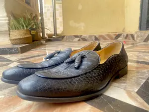 Men Shoe HESCR7