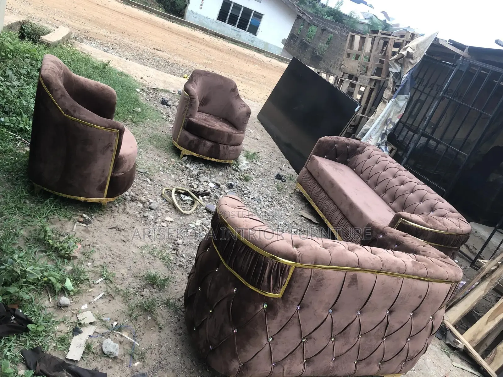 This Chiar Is Available With Best Quality Materials