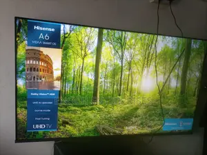 58 Inches Hisense Frameless Smart Tv