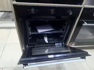 Electric and Gas Black in Built Oven With Warranty