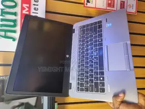 Laptop HP EliteBook 840 G2 8GB Intel Core I5 HDD 500GB