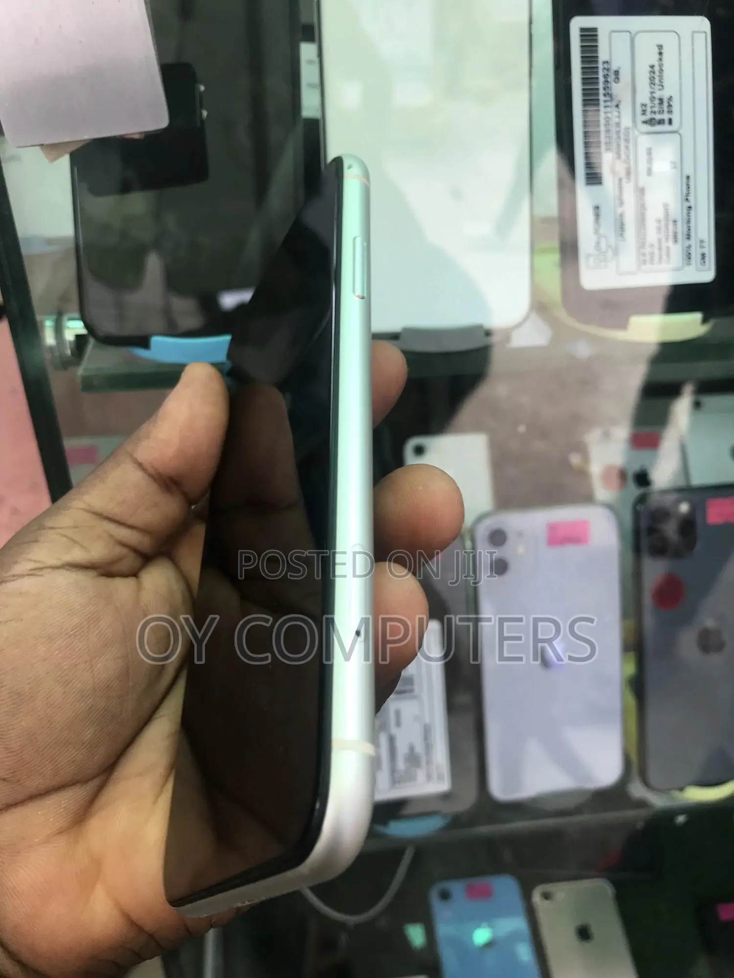 Apple iPhone 11 64 GB White