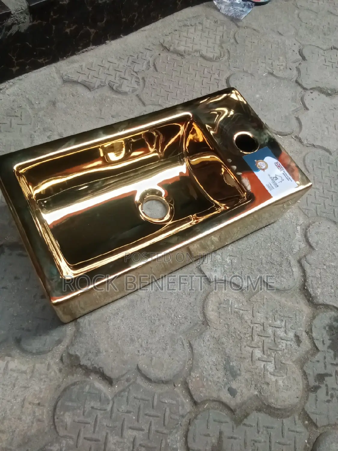 Cabinet Basin
