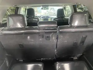 Toyota 4-Runner Limited 4X4 2013 Gray