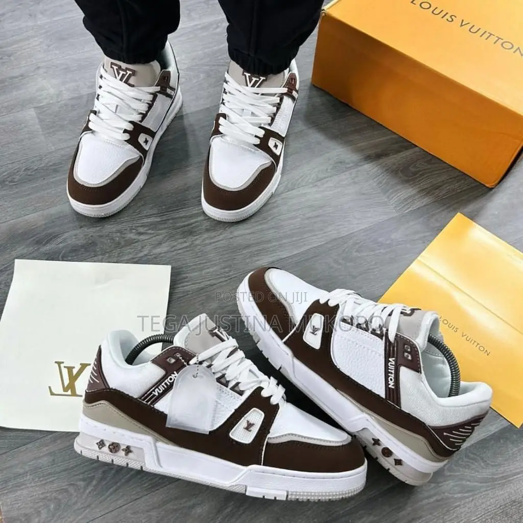 Louis Vuitton Unisex Sneakers