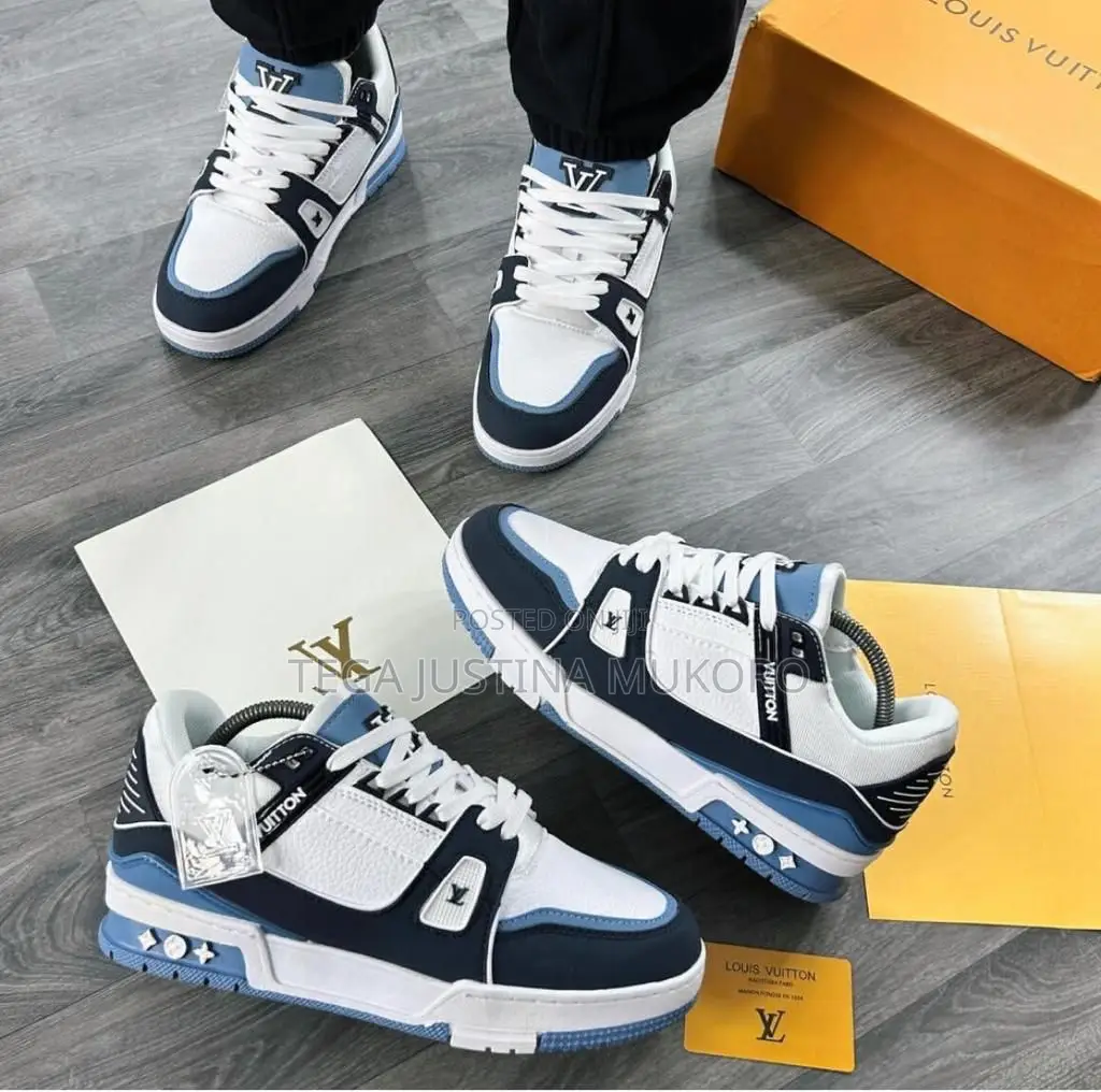 Louis Vuitton Unisex Sneakers