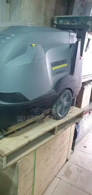 Professional Kärcher Pressure Washer