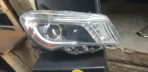 CLA250 2015 LED Right Side Headlights With Chargers