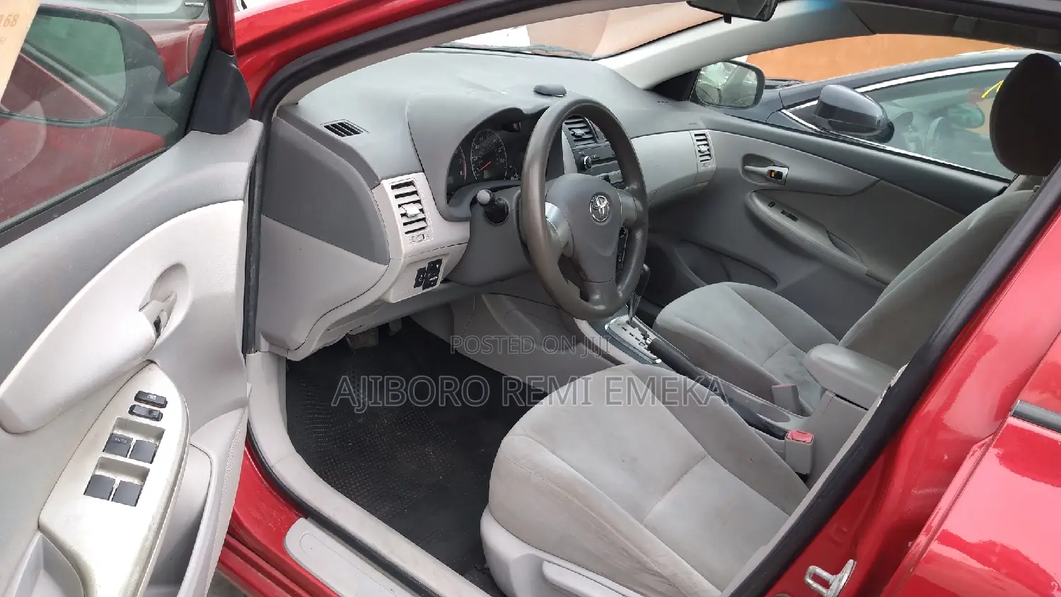 Toyota Corolla 2010 Red