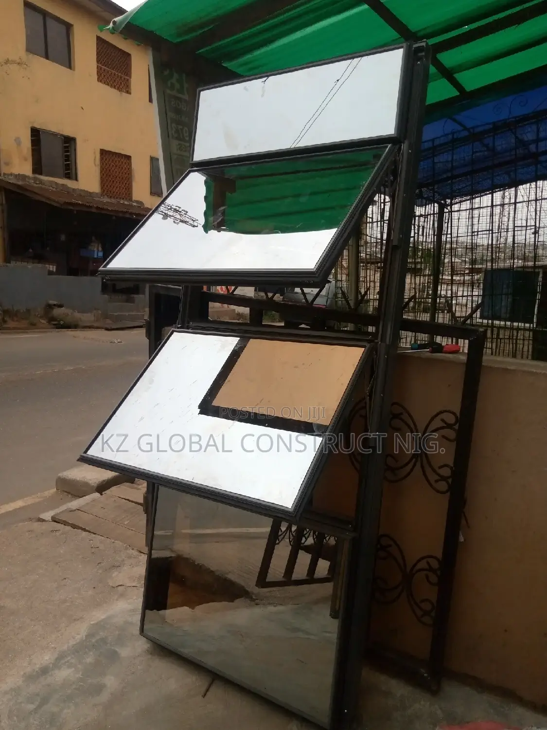Curtain Wall Projected Window and Fix Light