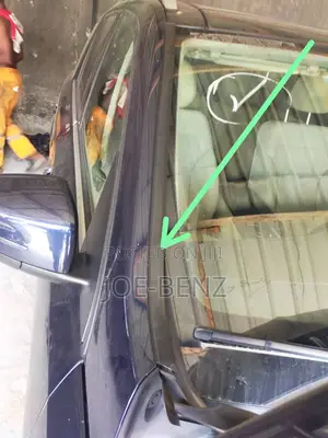 Ml350 2014 Left Side Windscreen Crome