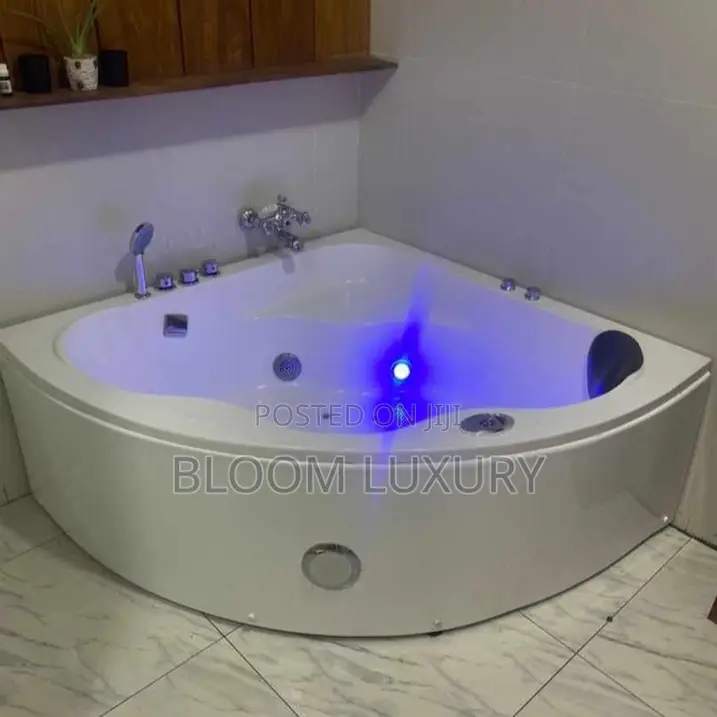 Double Corner Jacuzzi