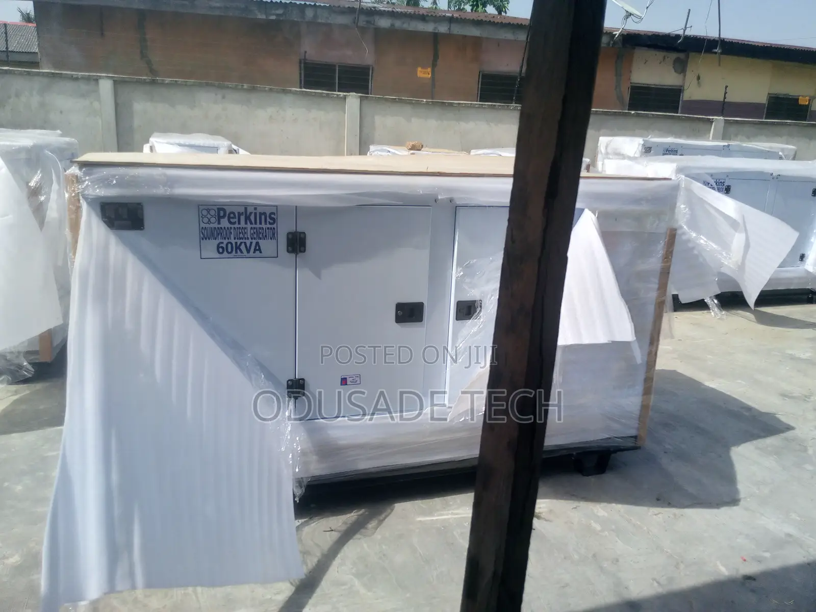 Soundproof Perkins Generator 60kva
