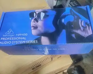Behringer Ha400