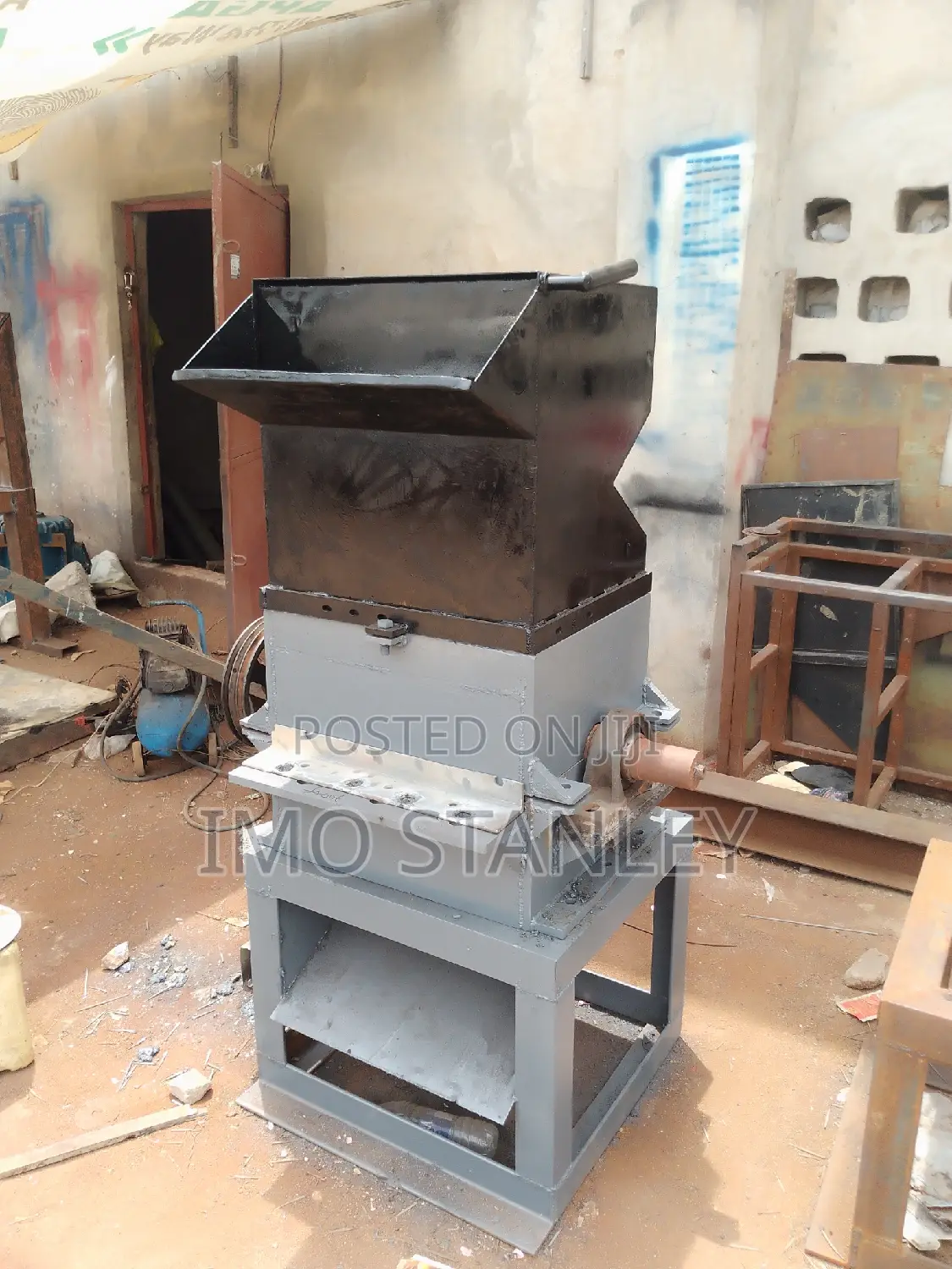 Pet/ Plastic Crushing Machine