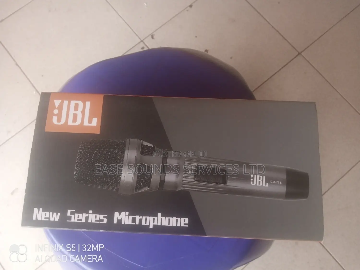 JBL Professional Cord Microphone