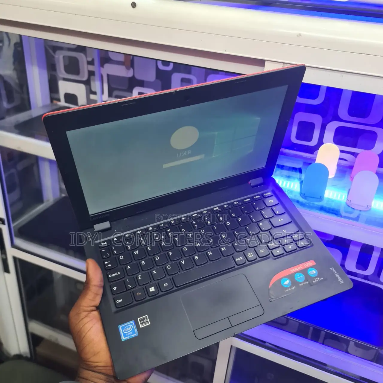 Laptop Lenovo IdeaPad 100 2GB Intel Celeron SSD 32GB