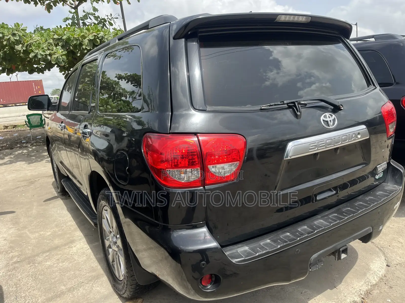 Toyota Sequoia 2017 Black