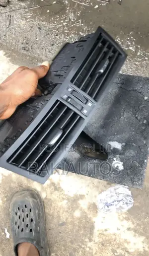 AC Vent for Gs350 2010 Available as Seen