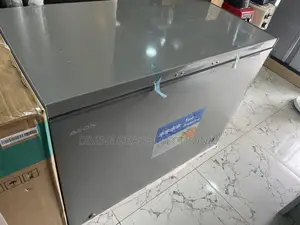 302 Litres Aeon Chest Freezer