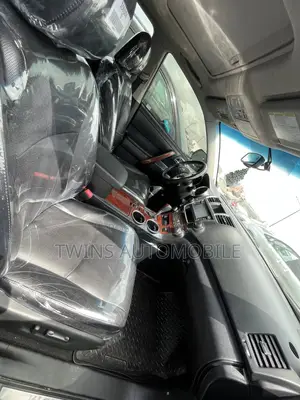 Toyota Highlander Limited 3.5l 4WD 2013 Silver