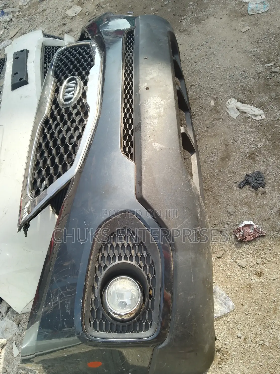 Complete Front Bumper for Kia Sorento 2012