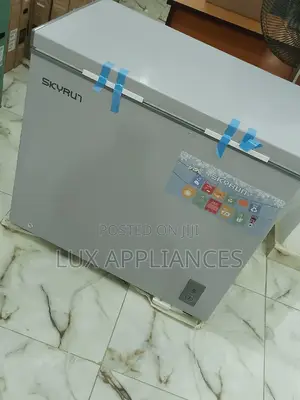 Skyrun 200L Hybrid Chest Freezer (Gray)