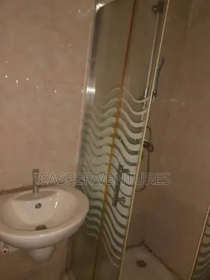 1bdrm Shared Apartment in Cruz, Ikate for rent