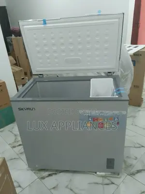 Long Lasting Chest Freezer With Removable Baskets 200L