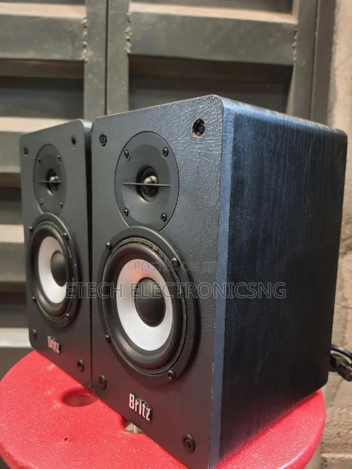 Britz by Edifier Studio Monitor R1500cruze in Ojo Audio & Music