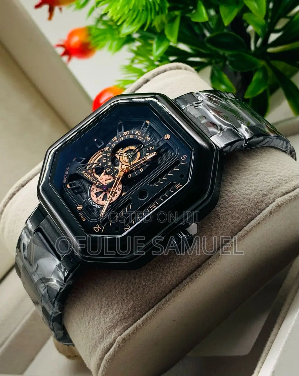 Forecast Wristwatch