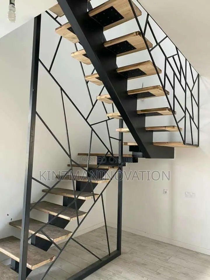 Floating Staircase/Suspended Staircase