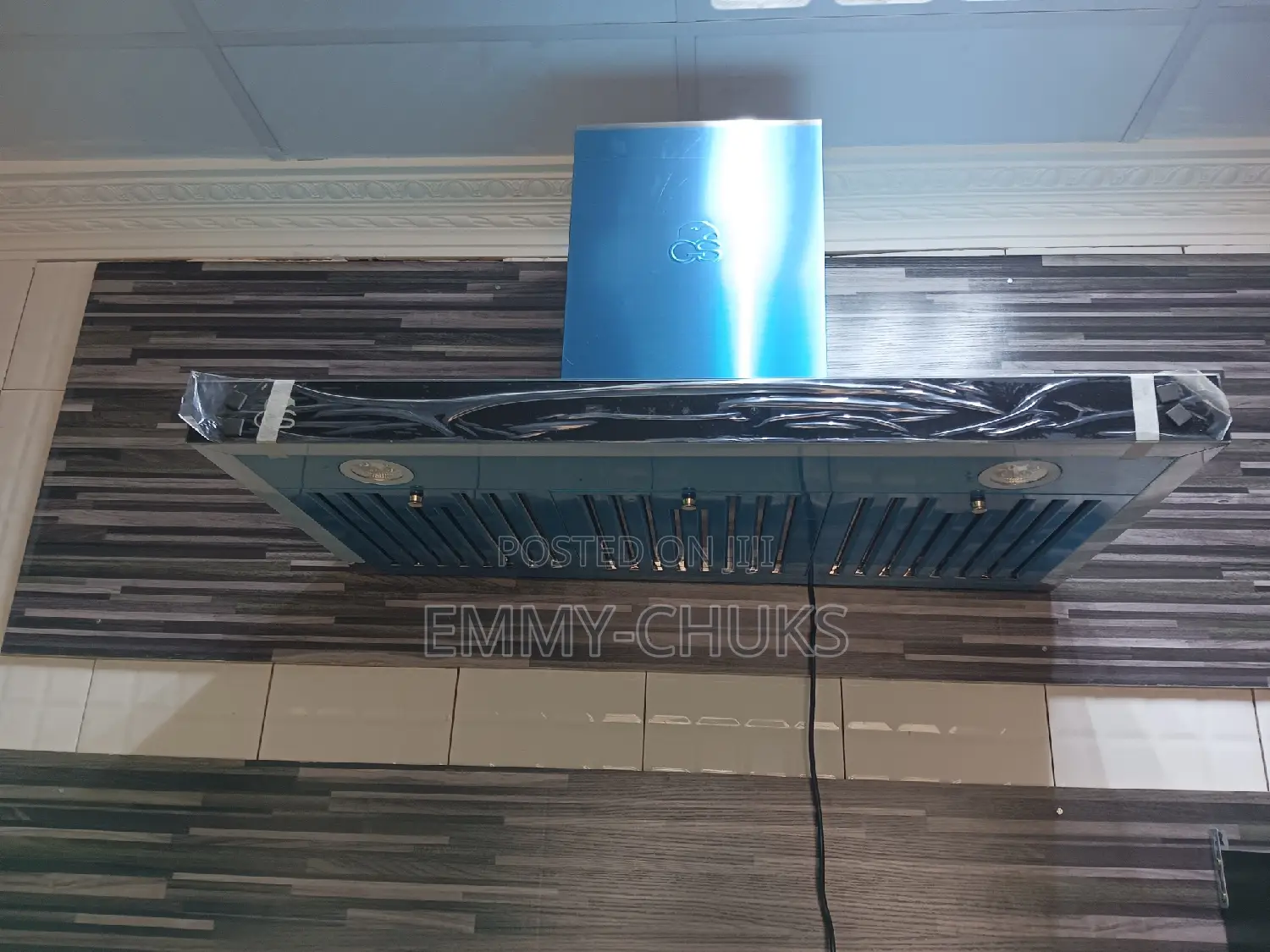 90cm Flat Kitchen Extractor