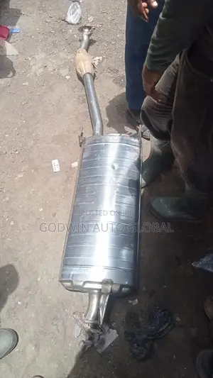 Exhaust Port Toyota Rav4 2006/2010 Model