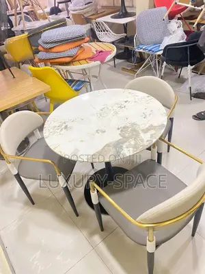 Unique Restaurant/Dining Set