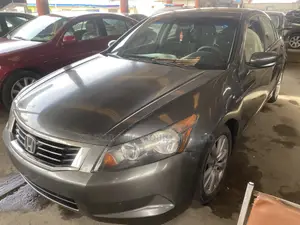 Honda Accord 2010 Gray