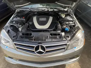 Mercedes-Benz C300 2011 Gray