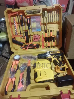Dewalt Cordless Battery Drill With Tools