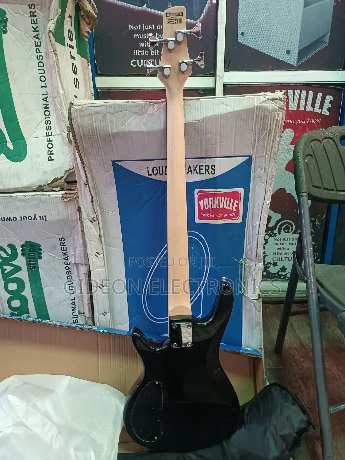 Ibanez 4strings Bass Guitar