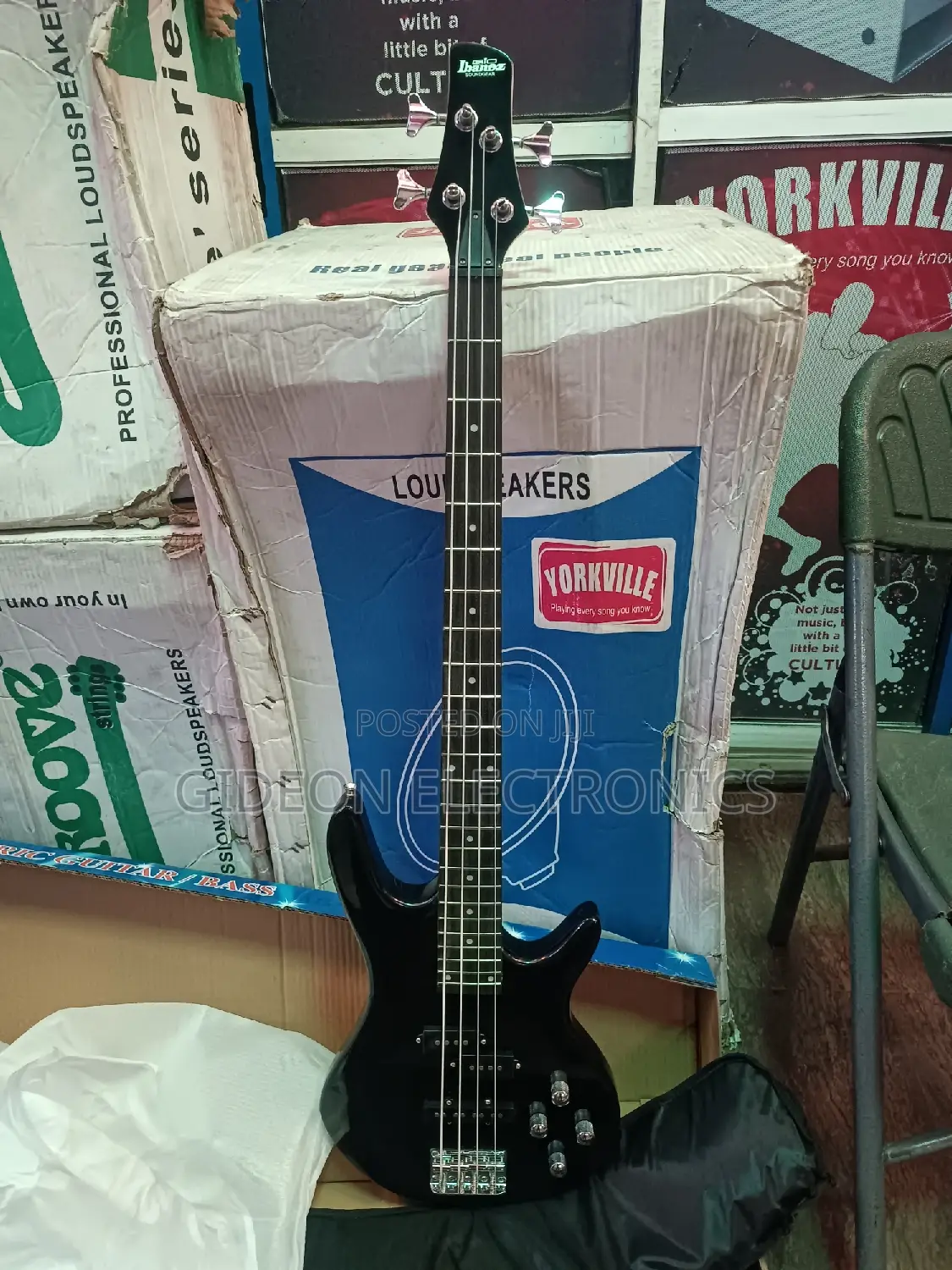 Ibanez 4strings Bass Guitar