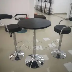 Quality High Bar Table and Chairs