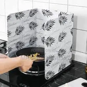 Kitchen Gas Stove Aluminum Foldable Oil Splash Protector