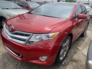 Toyota Venza V6 AWD 2011 Red