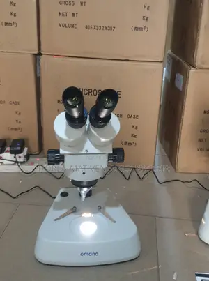 Binocular Paleontological Microscope (OMANO)