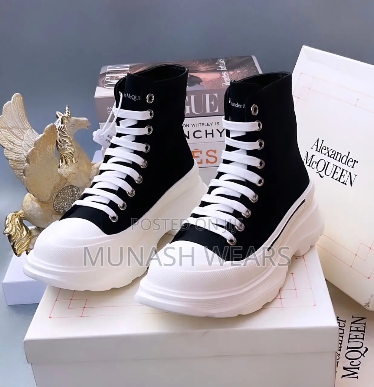 Luxury Alexander Macqueen Boot