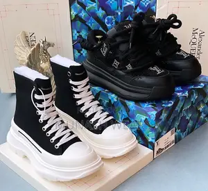 Luxury Alexander Macqueen Boot