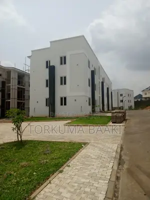2bdrm Block of Flats in Billard Estate, Life Camp for rent