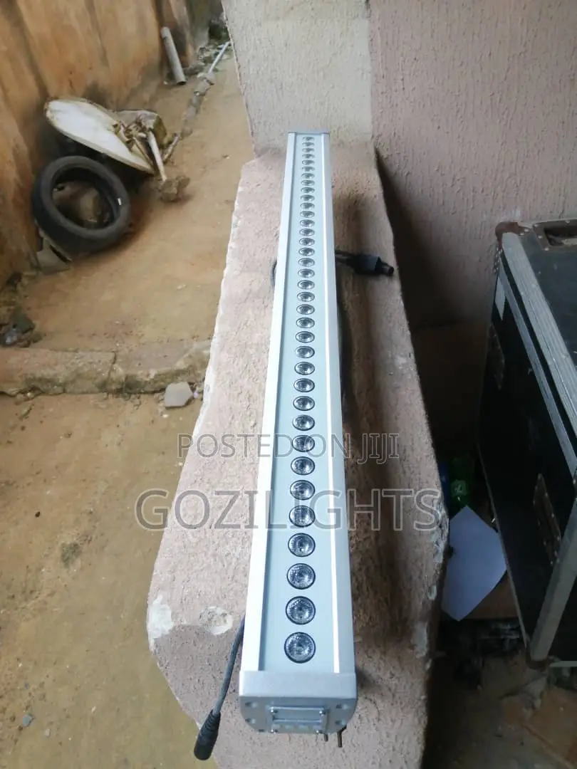 Bar Light 3w by 36 Bulbs 3in1